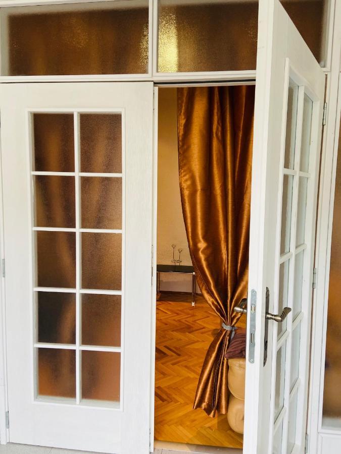 Apartmán Right In The Heart Of Podgorica! Exteriér fotografie